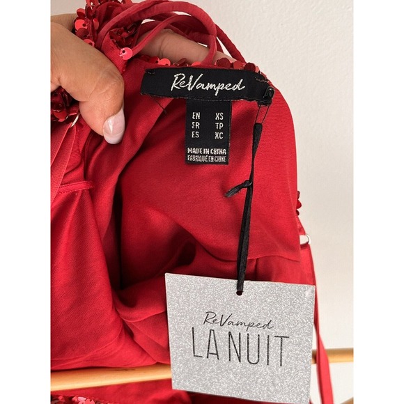 REVAMPED LA NUIT RED SEQUIN SPAKLED BODYCON SHOULDER STRAP DRESS Size XS - Picture 8 of 11